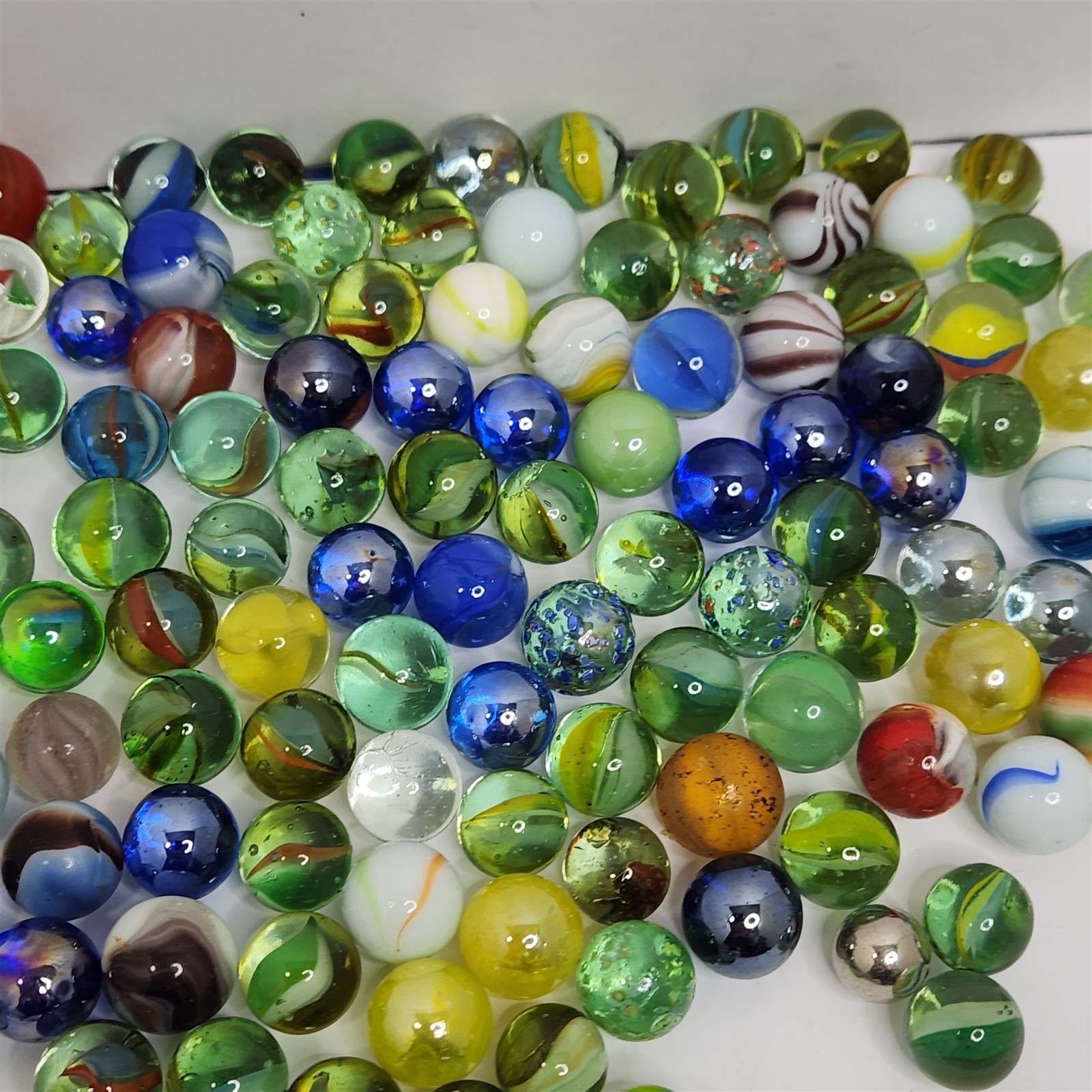Marbles Bulk Lot / Bundle 600 Grams COL-3615