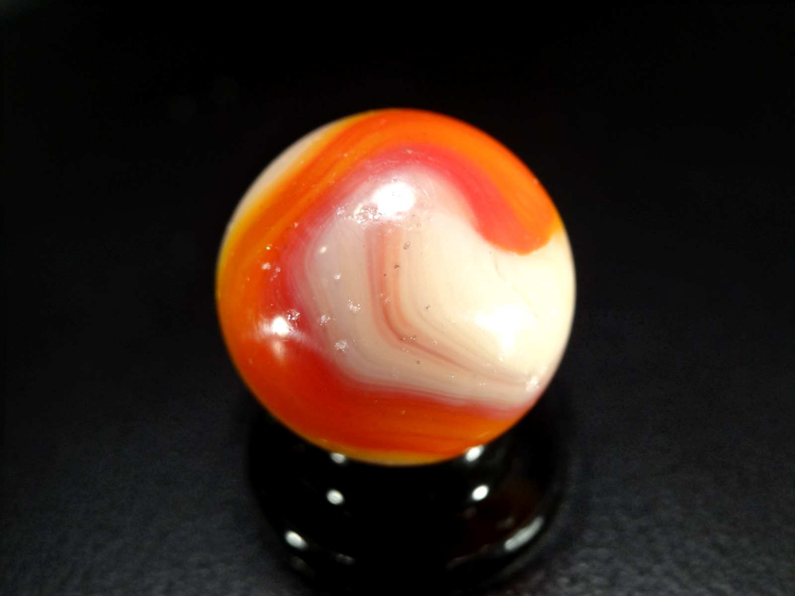 AKRO AGATE Multicolored SHOOTER w HOT UV