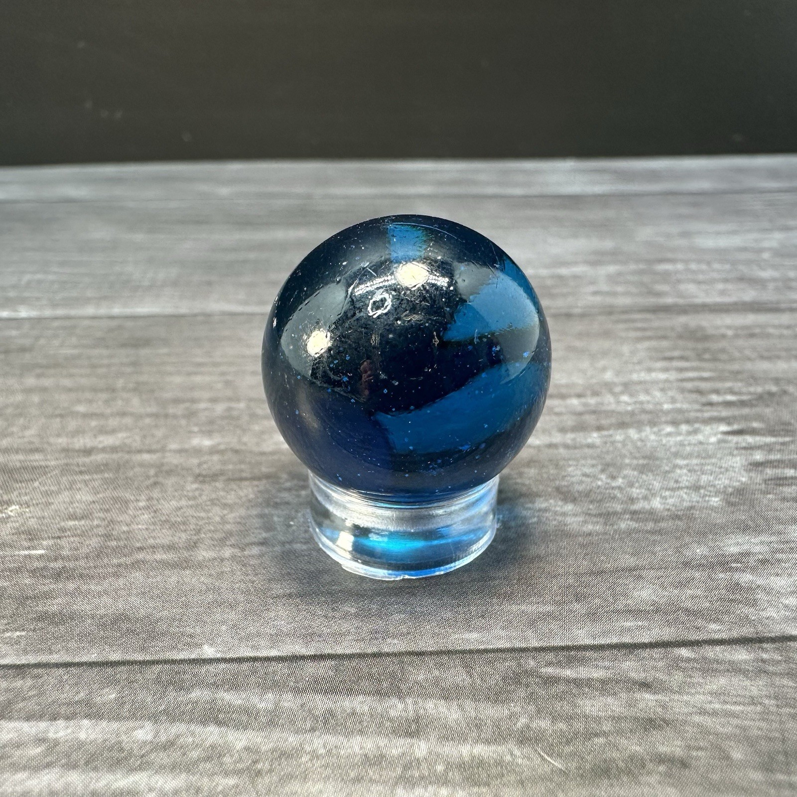 Vintage ToyBiz Pokemon Marble Oddish #43 Glass Marble Clear Blue