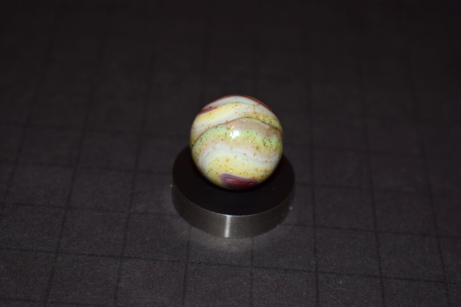 JABO/DAS Multi-Color OXBLOOD Mica Flakes Toy Marble Shooter Size .750″=3/4″ Mint