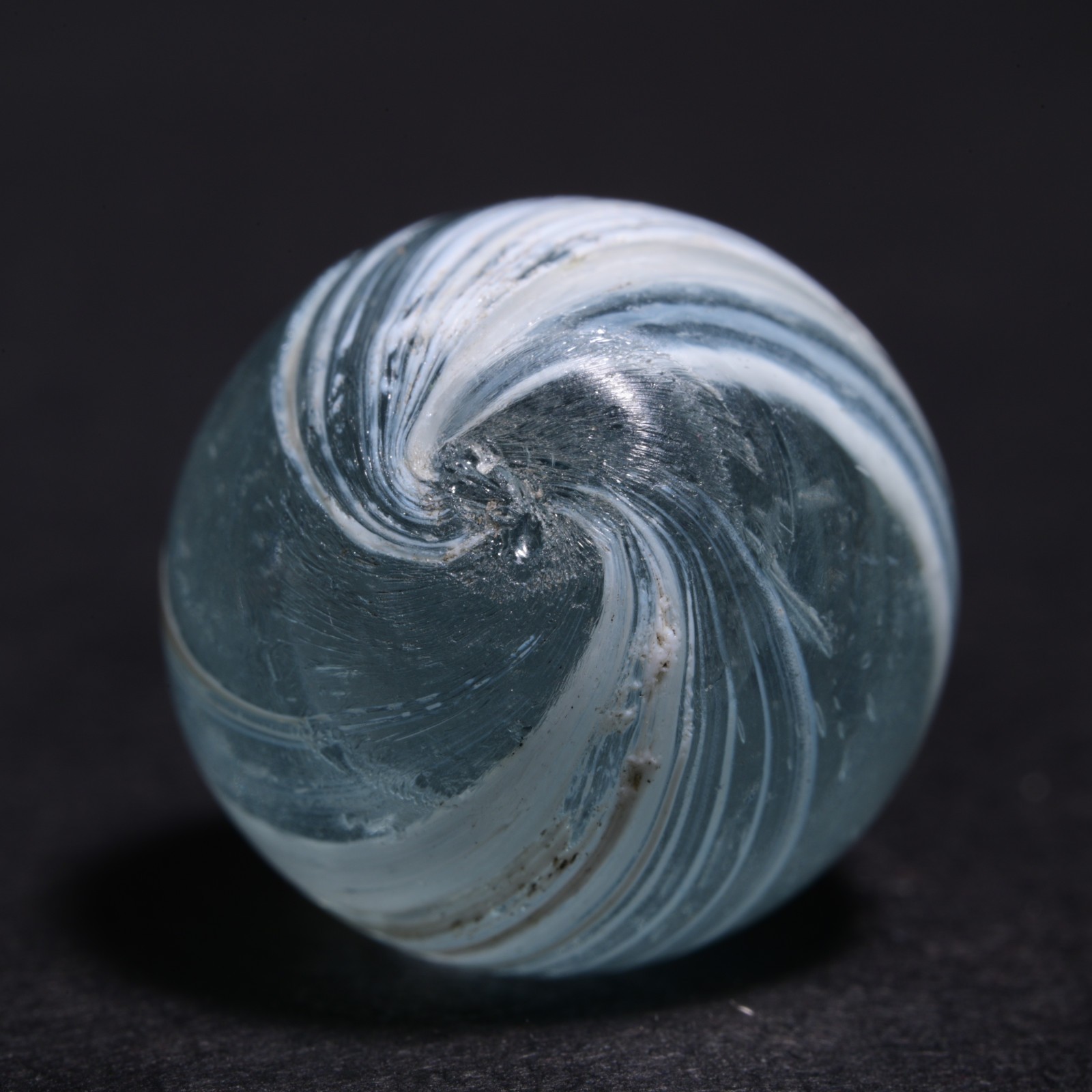 Indian Marble German Handmade Antique Clear & Ice White 14.4mm 9/16”
