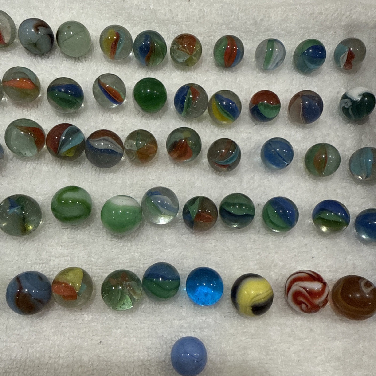 Vintage Lot 53 Glass Swirled Marble & Drawstring Red Leather Pouch Toy Set
