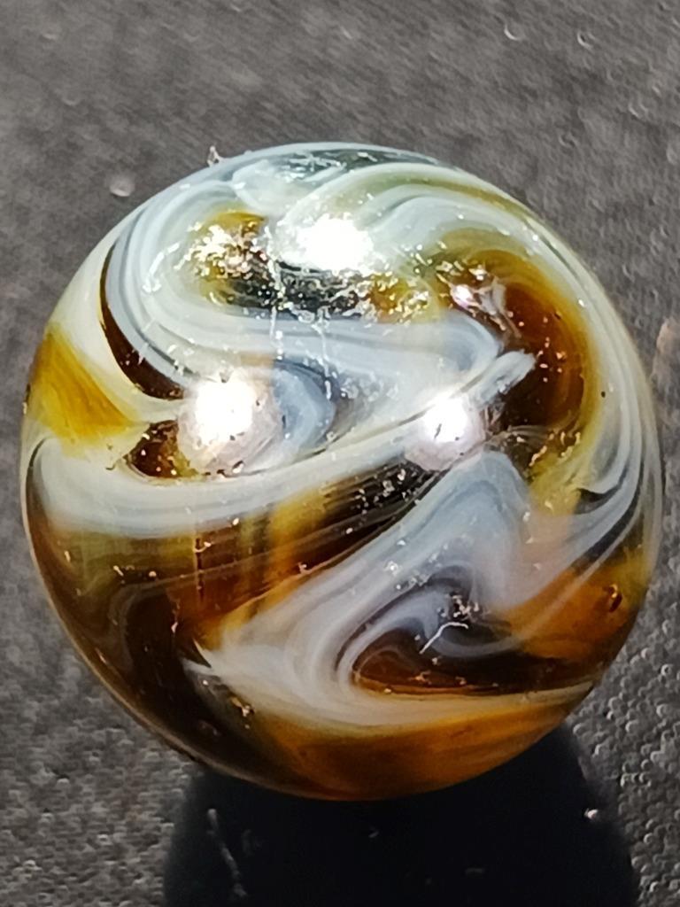 Akro Agate Peltier .61″ Honey Brown Slag Good Condition Serious Marble A203