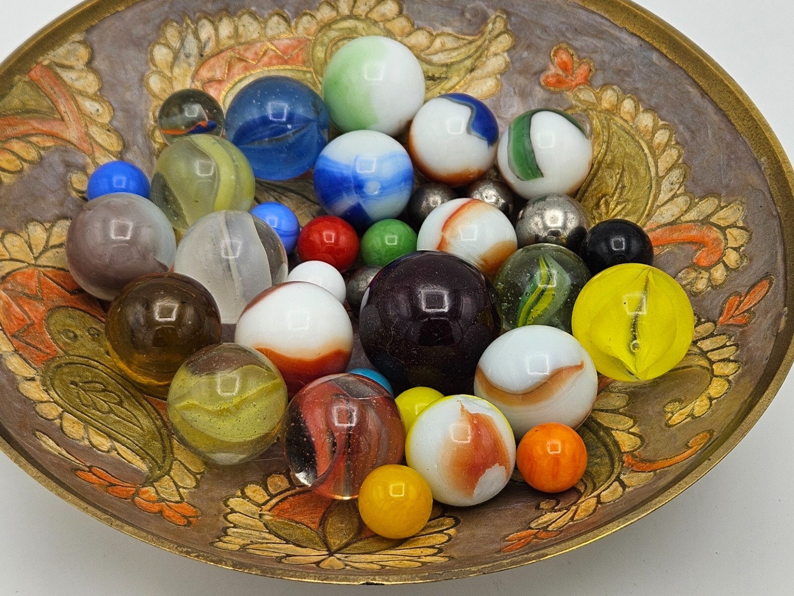 Vintage Marble Lot 30+ Akro Vitro Era Swirls Shooters Steelies in Old Tin Cup