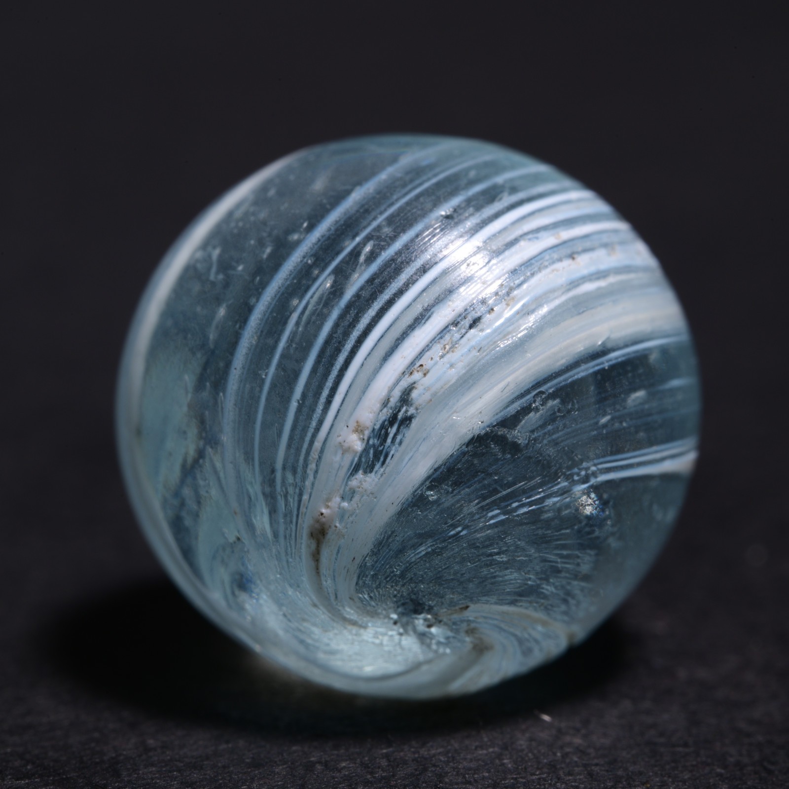 Indian Marble German Handmade Antique Clear & Ice White 14.4mm 9/16”