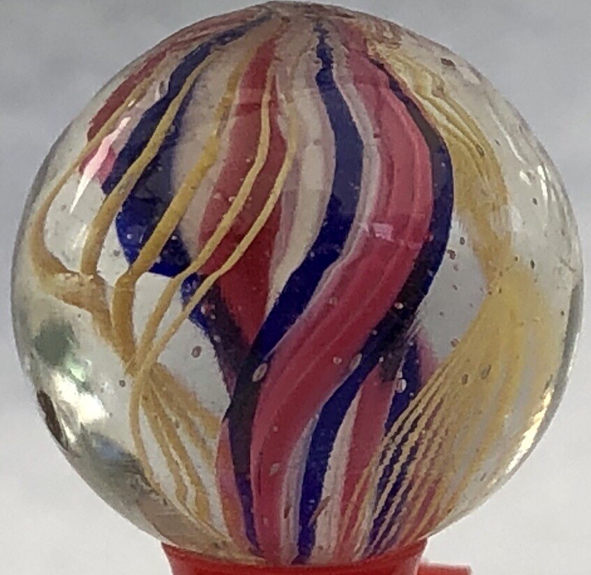 Close Double Ribbon Core Marble 18.5mm (23/32”)