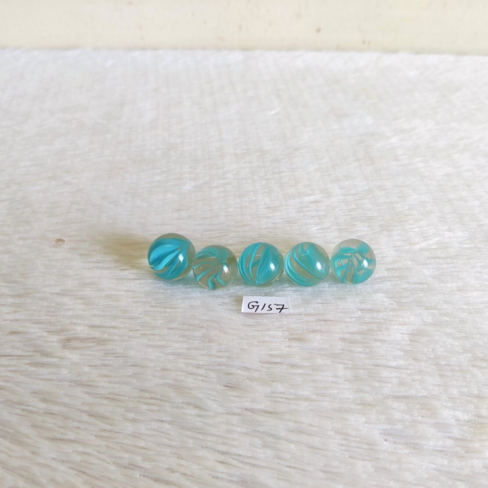 Vintage Old Beautifull Blue Shade Glass Marble Decorative Collectibles 5Pcs G157