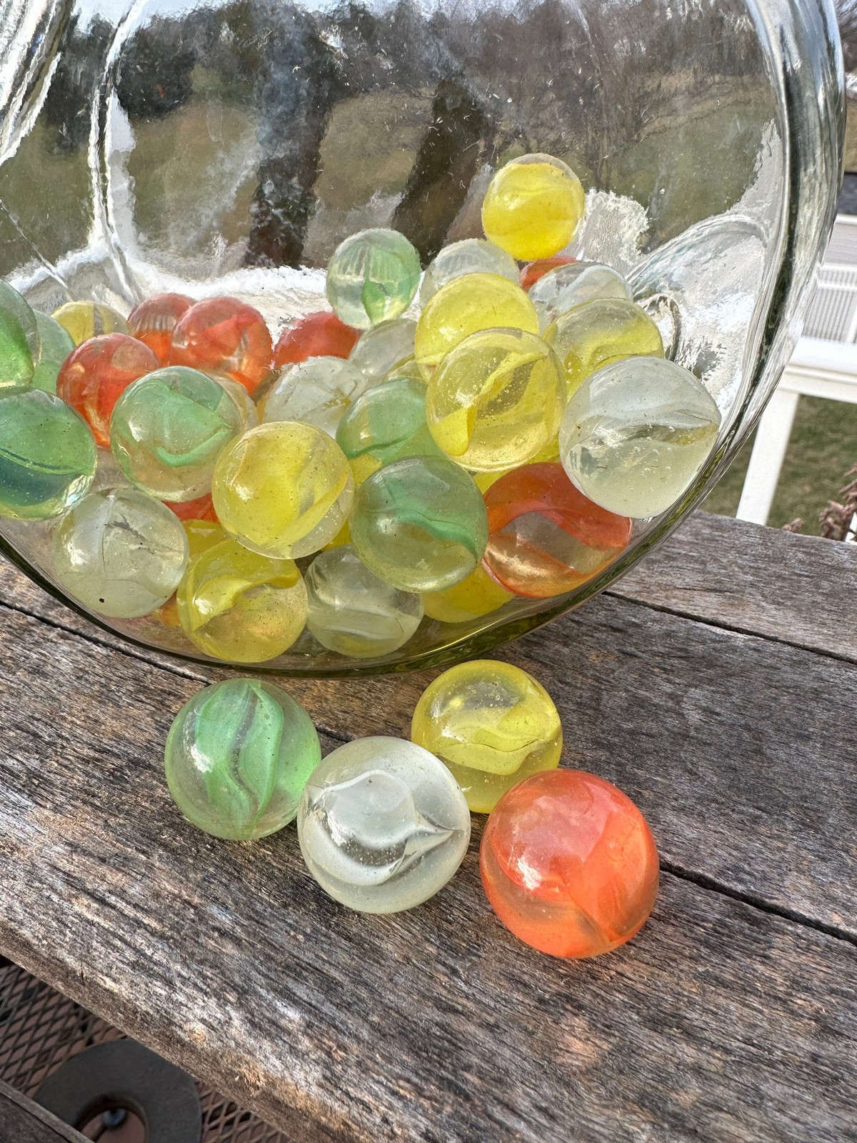 Vintage Cat Eye Marbles Set – 50+ Glass Marbles in Penny Candy Jar