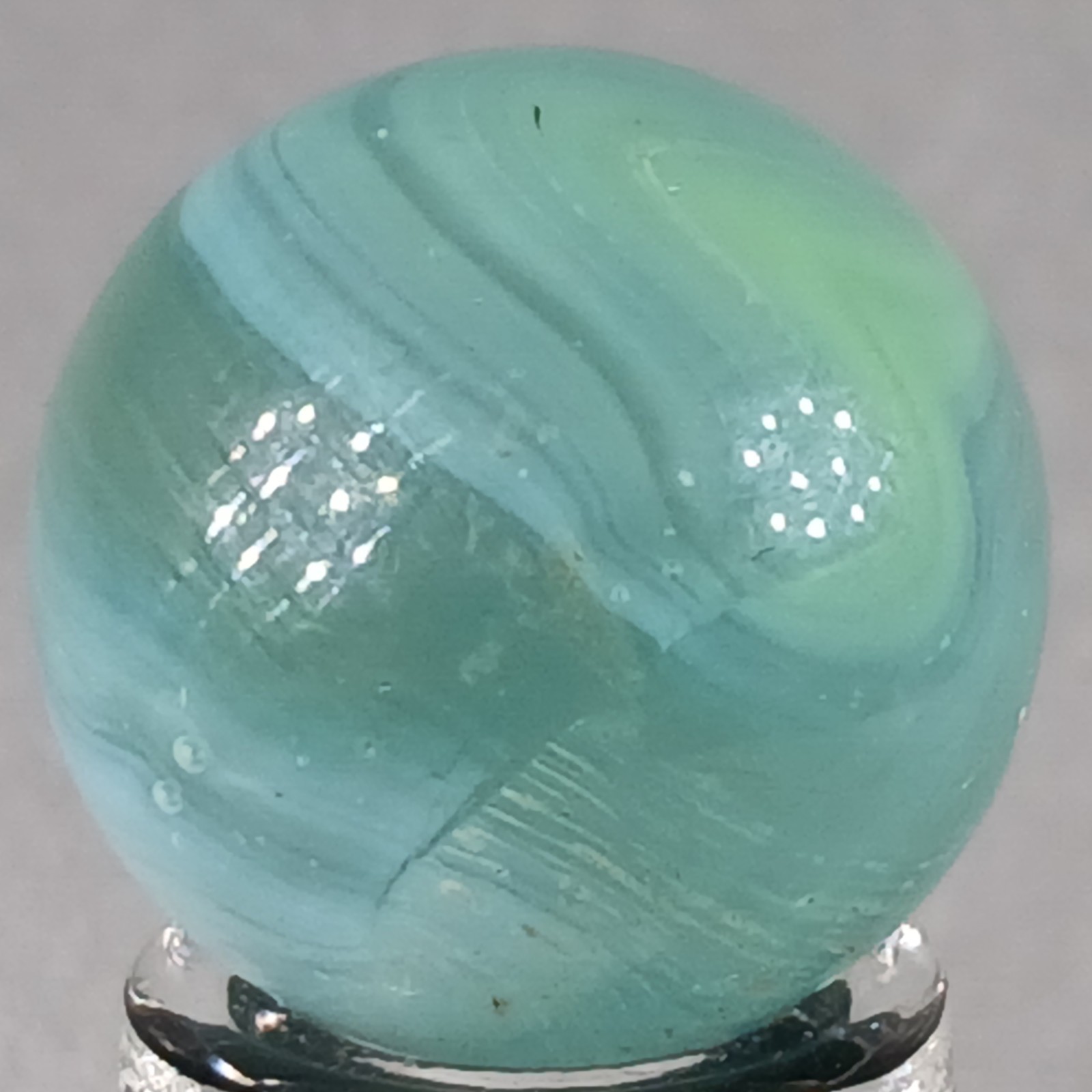 Vintage Vitro Conqueror Marble .60 Inches Near-Mint Condition