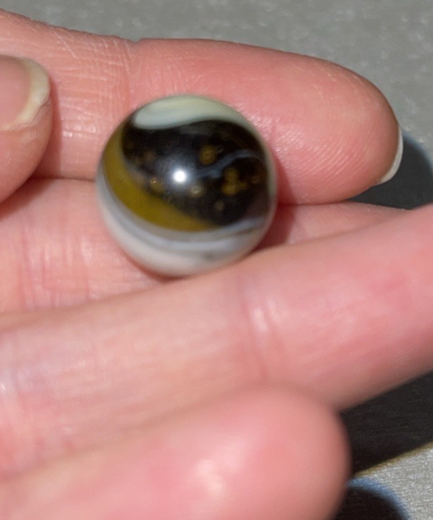 Marble BOLDER BLACK WITH WHITE, GRAY AND BEIGE DESIGN (1) Marble For Sale