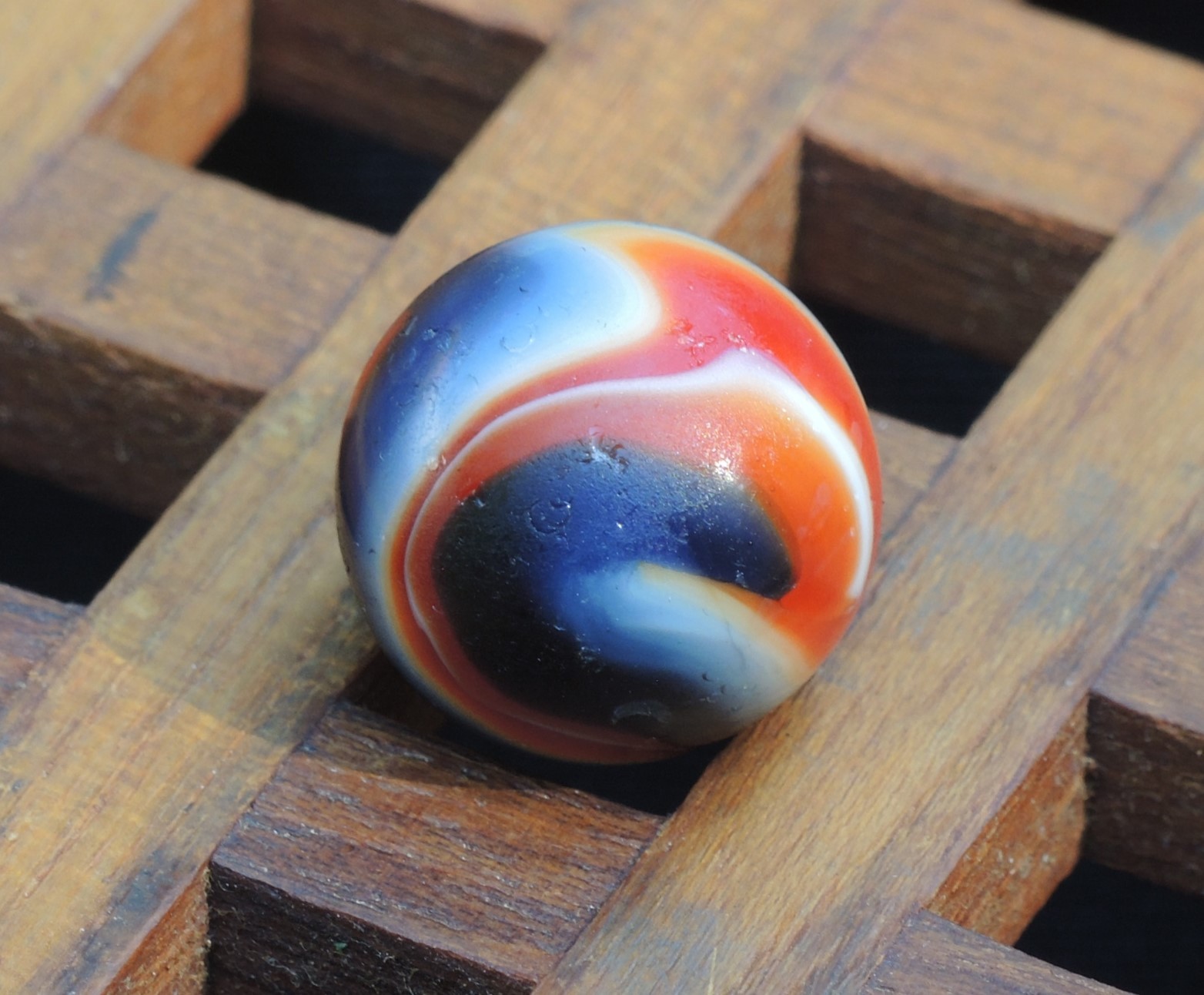 (0.75 inch) Peltier Hybrid Liberty Greycoat Miller Swirl Pattern SHOOTER Marble