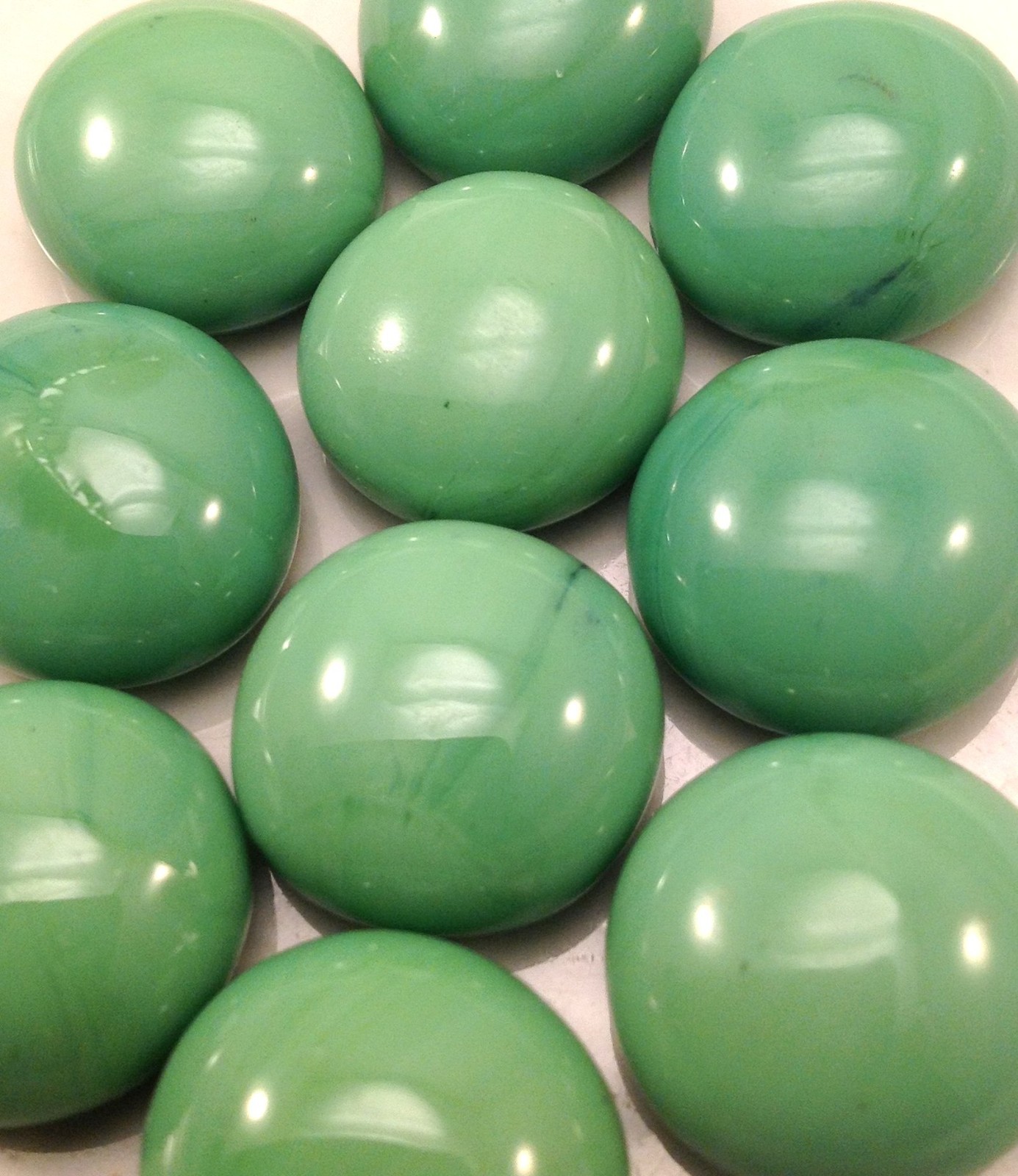 Glass Gems or Nuggets 9/16″ inch PEA GREEN OPAL SHINY 12oz 85 PCS N21