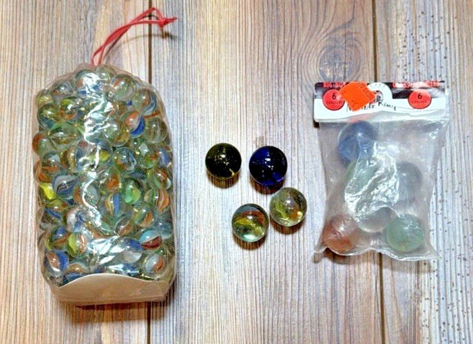 Vintage Cat’s-eye Bag of 150+ Marbles w/4 Shooters & 6 NEW/Package Shooters