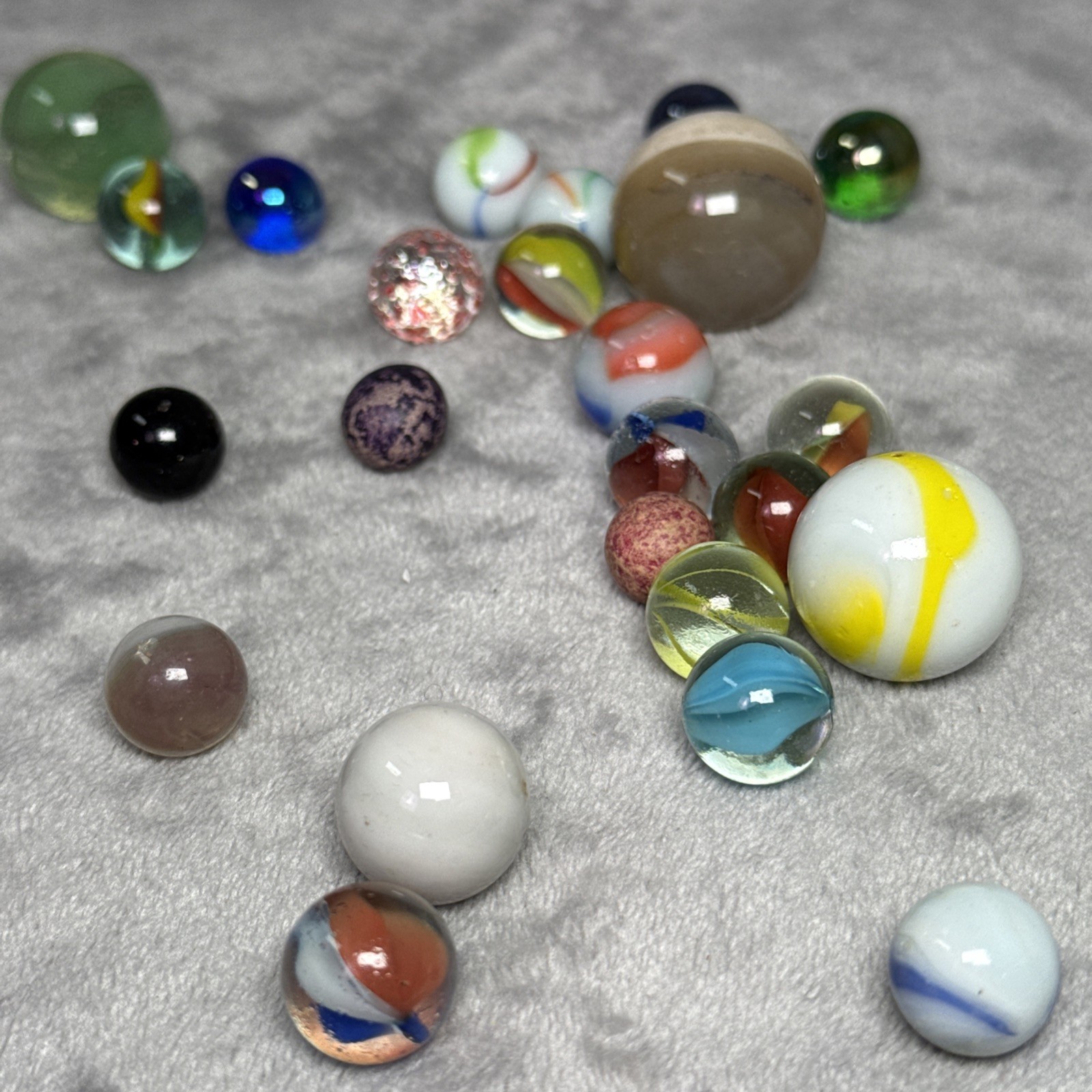 Random Lot of 25 Vintage Marbles, Assorted Colors/Styles/Sizes/Makers free ship!