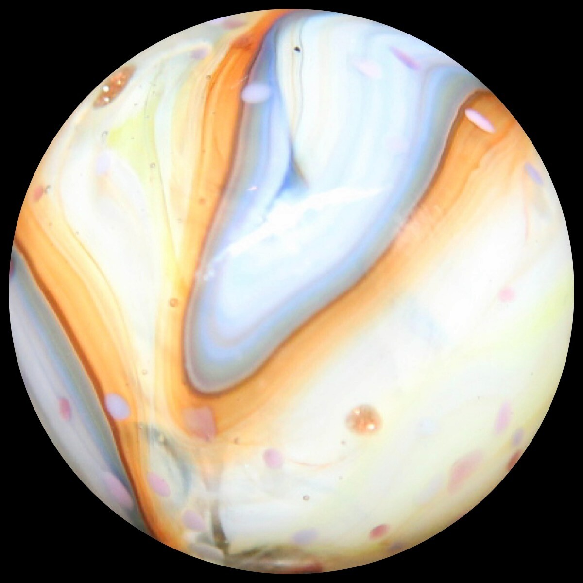 DAS Equinox Marble: “Buttermilk” Family Lutz Guinea
