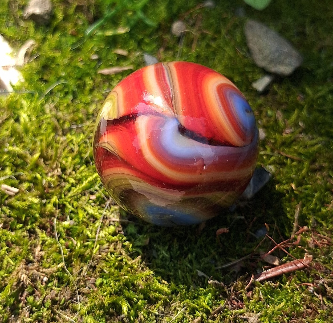 JABO/DAS Translucent Swirl Marble Size .72 Mint