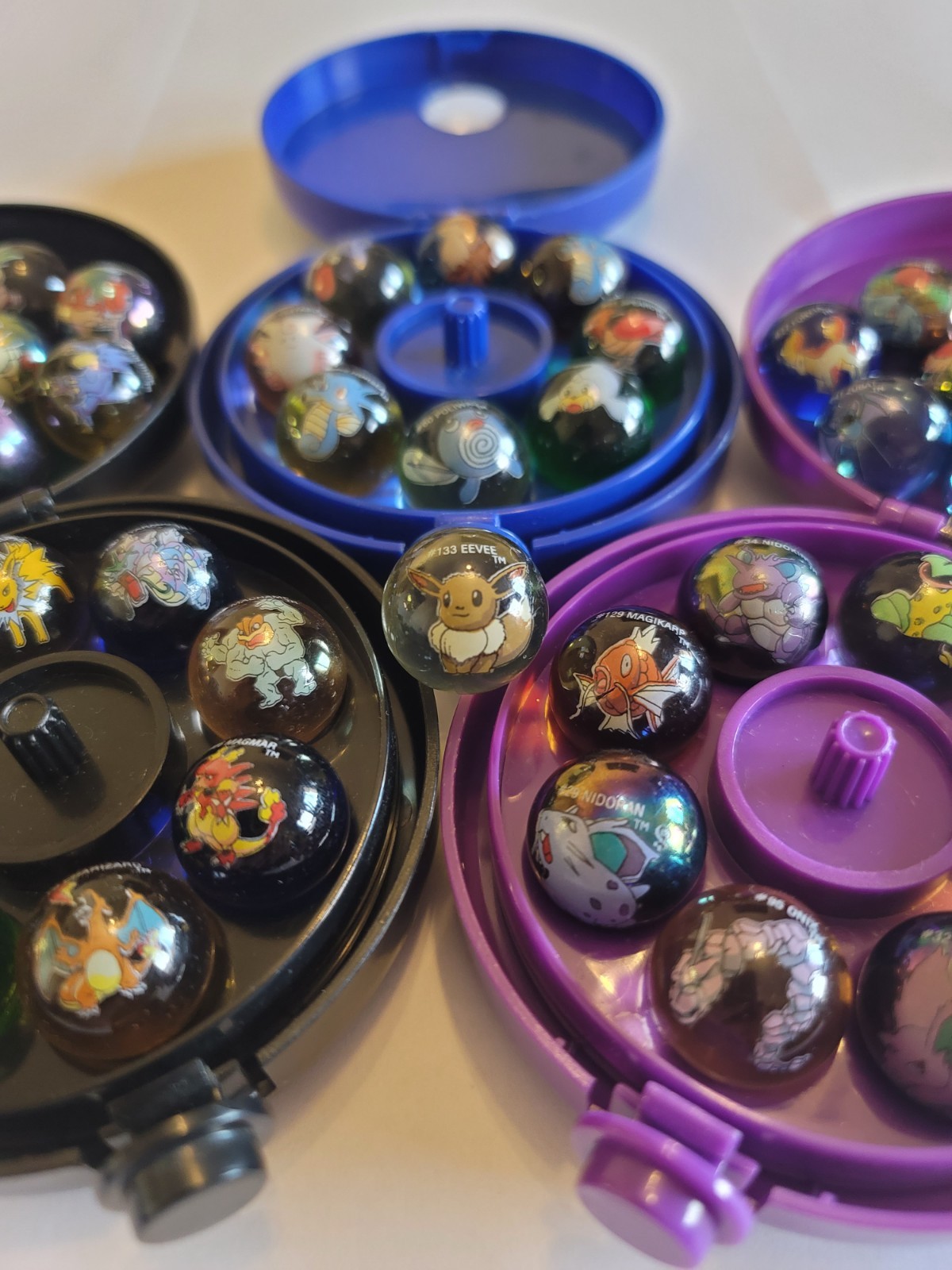 Vintage 2000 Pokémon Toy Biz 3 Marble Collectors Lot (3 Cases, 45 Marbels,1 Bag)