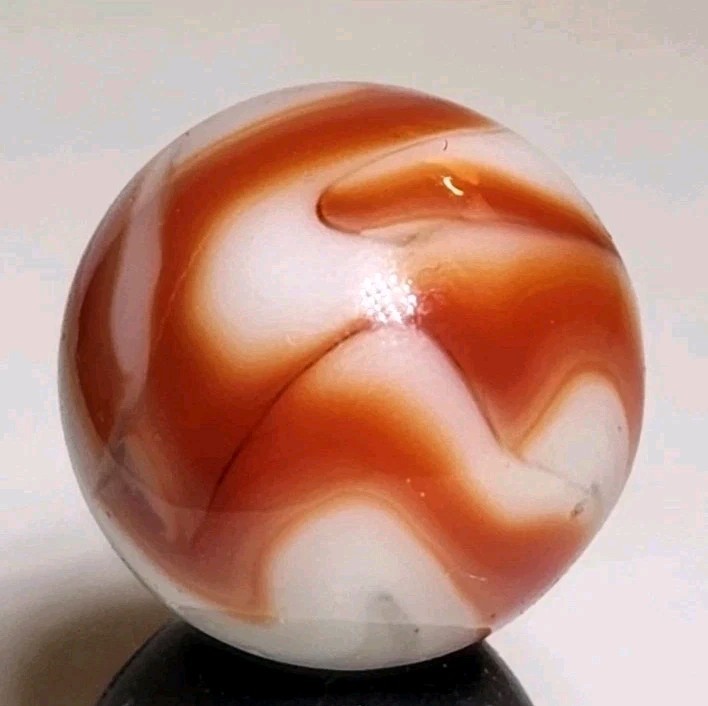 ALLEY AGATE CO. ‘Swirl’ .57″ Vintage Marble