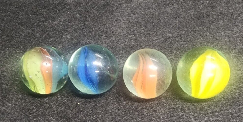 Great Set Of 4 Vintage Cats-Eye Marbles 1 Inch 1 Multicolor & Other Great Colors