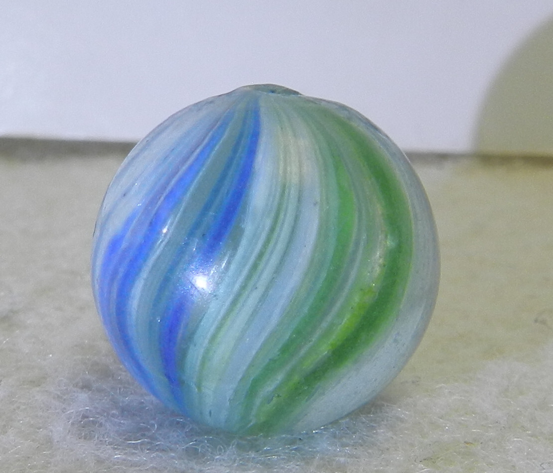 #16466m Slightly Shrunken German Handmade Onionskin Marble .69 Inches