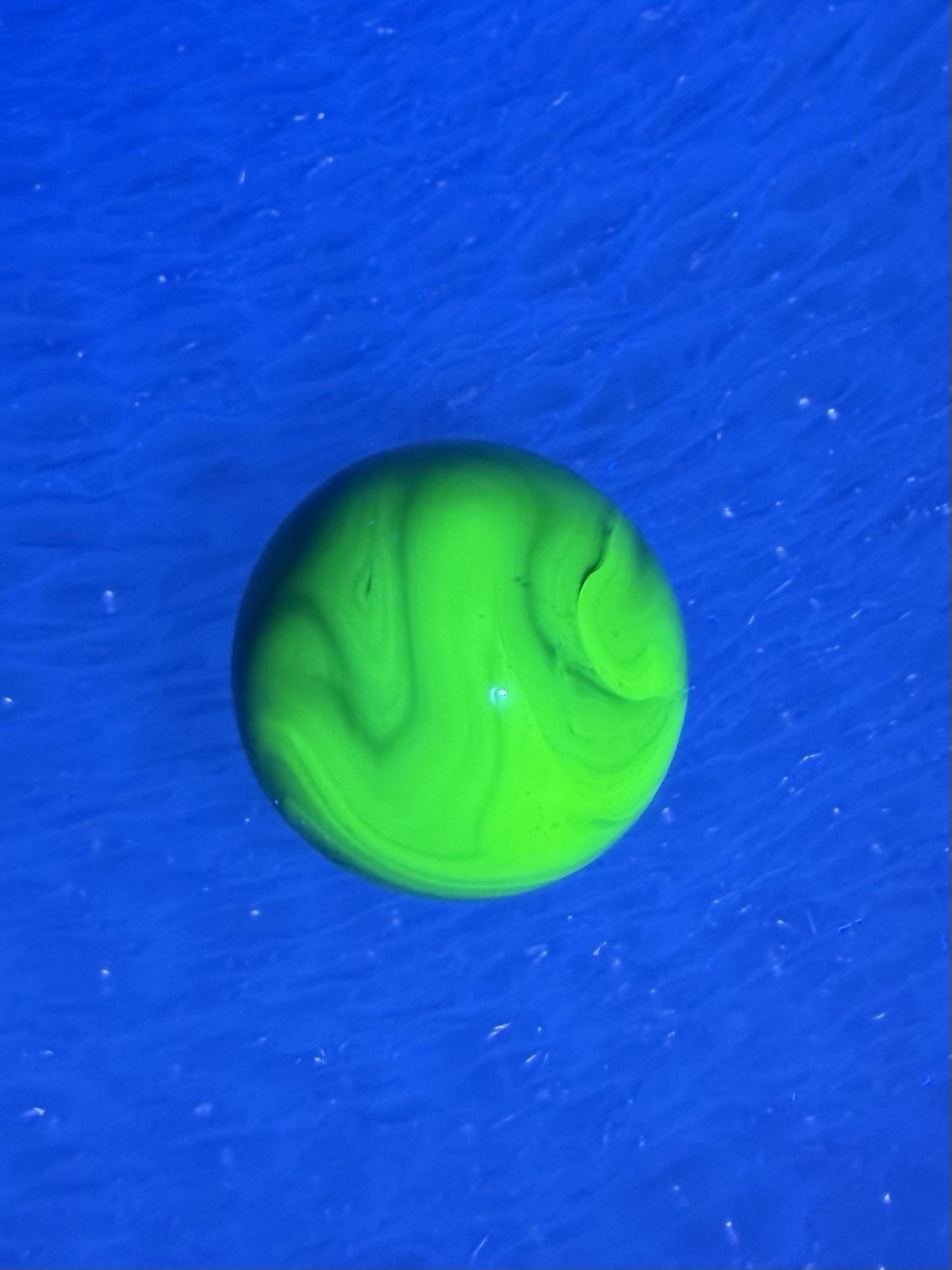 Vintage UV Uranium Shooter Marble- Swirl Glows- Jabo DAS 0.98” READ