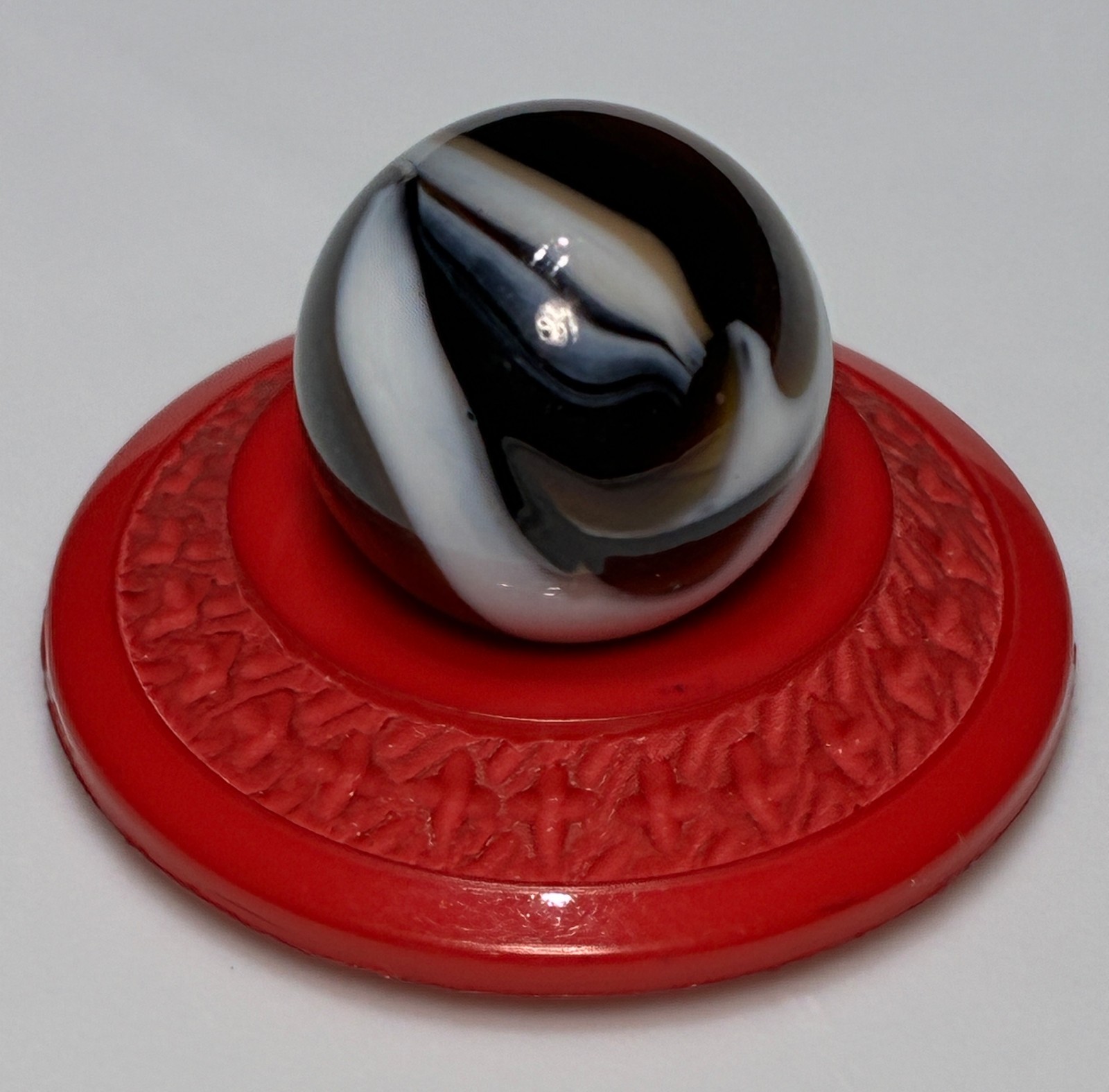 VTG Akro Agate Peltier Swirl Glass Toy Marble Alley Christensen Corkscrew .55 in