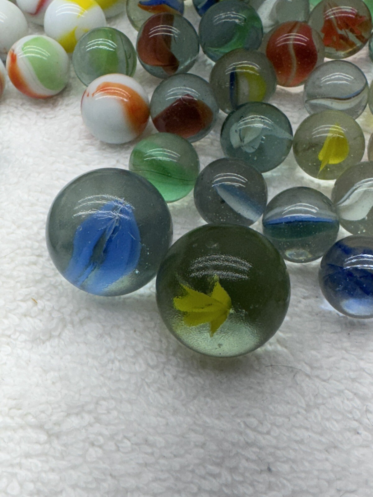 Vintage & Modern Lot Of Glass Marbles Various Colors Styles & Sizes Collectibles