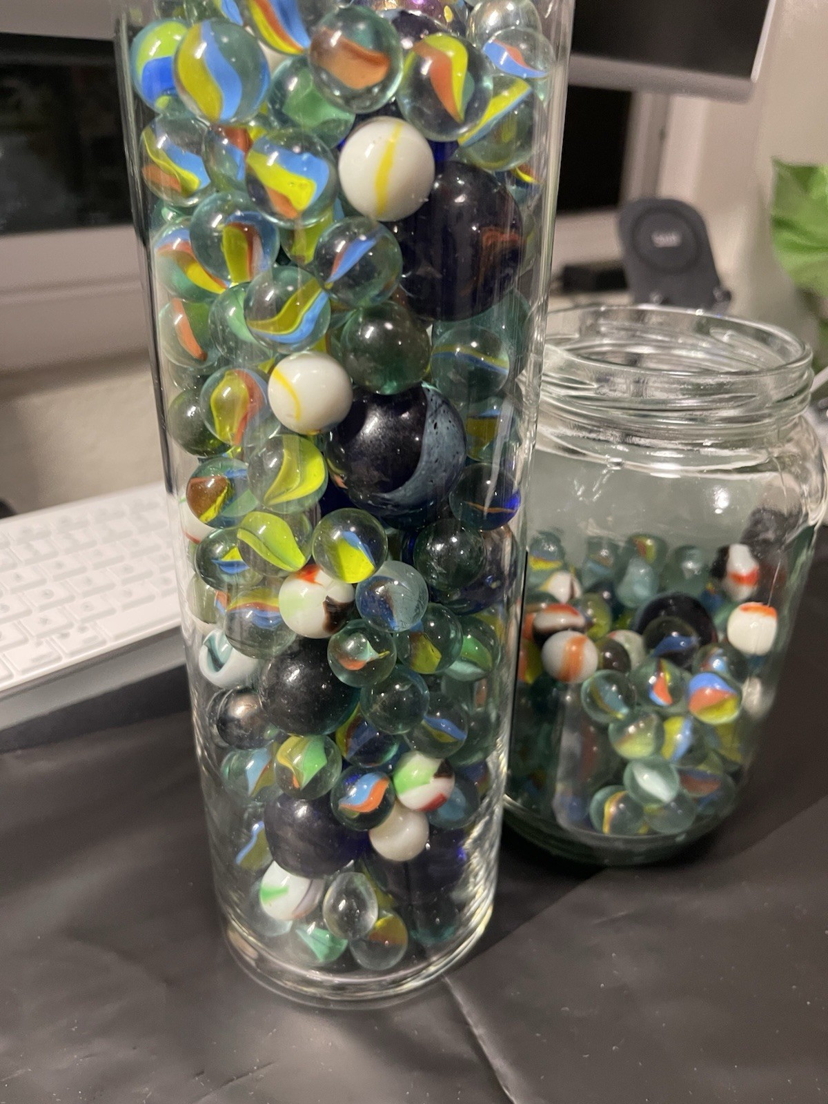 Marbles Lot Of 5.8 Pounds Cats Eye Milk Swirl Medium Size