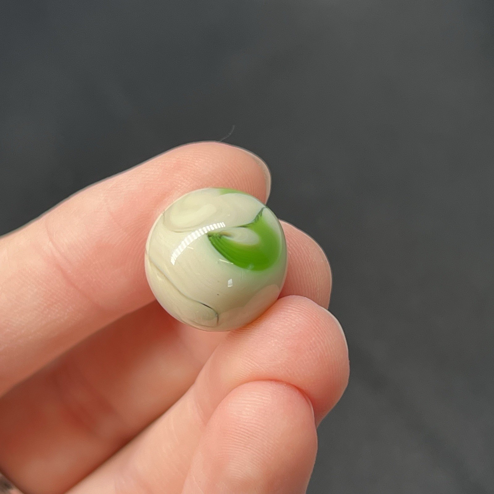 VTG Glass Swirl Marble Akro Agate Peltier Vitro .6” Slim Green Cream