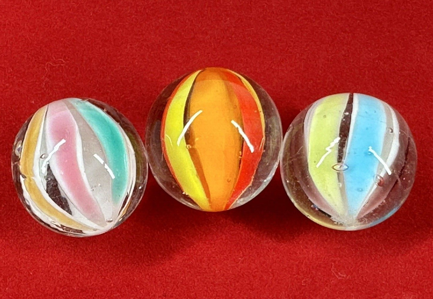 3 BEACH BALL 22mm (7/8″) Red, Yellow, Orange, Blue Handmade Art ReGlass Marbles