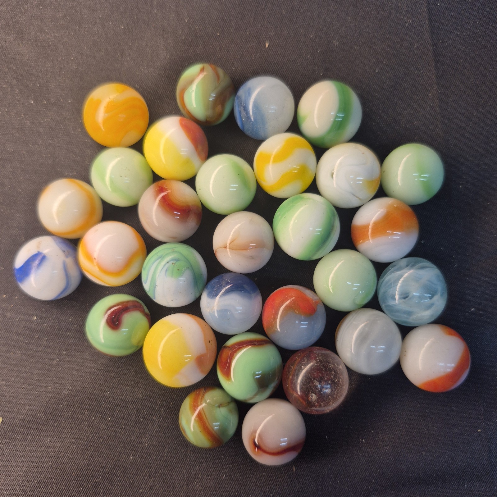 Lot 30 Vintage Marbles Glass Akro Vitro Peltier Marble King Swirl Patch VG USA