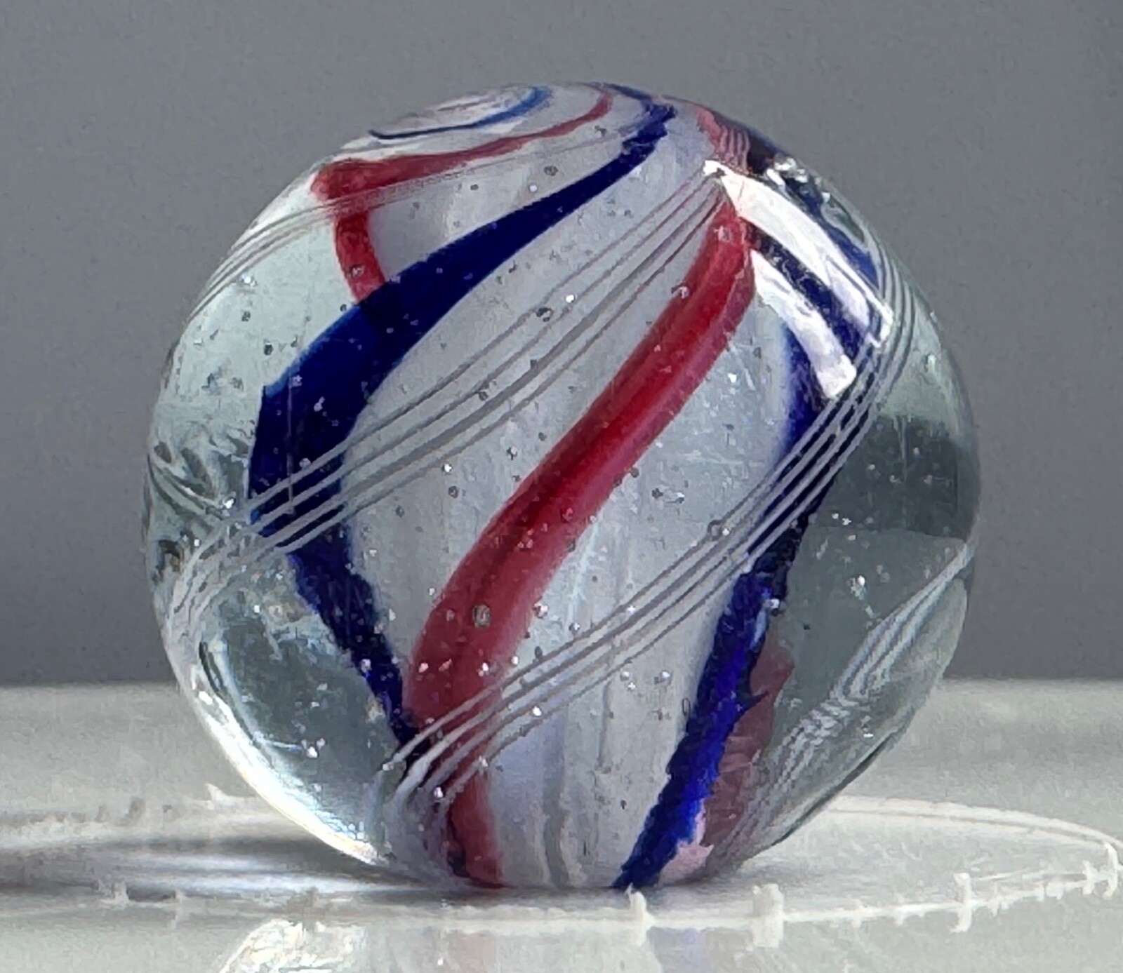 Fantastic Ridged White-Based Solid Core Marble 18mm (23/32”)
