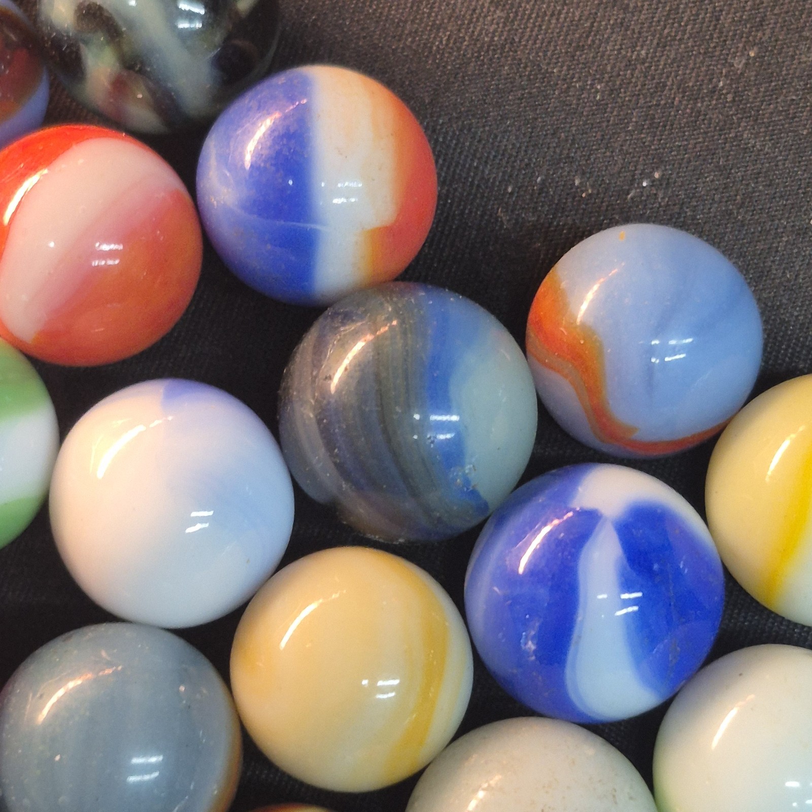 Lot 30 Vintage Marbles Glass Akro Vitro Peltier Marble King Swirl Patch VG USA