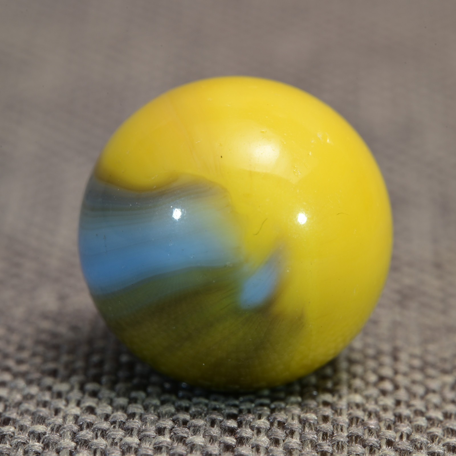 Master Sunburst Marble Vintage American 1930-1971 Ace Opaque Combo 19/32”