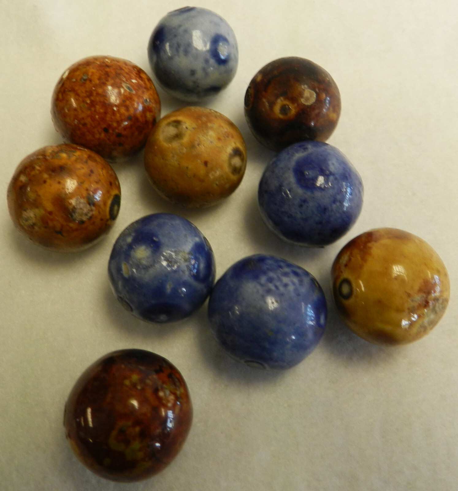#17512m .84 to .92 Inches Vintage Group of 10 German Handmade Bennington Marbles