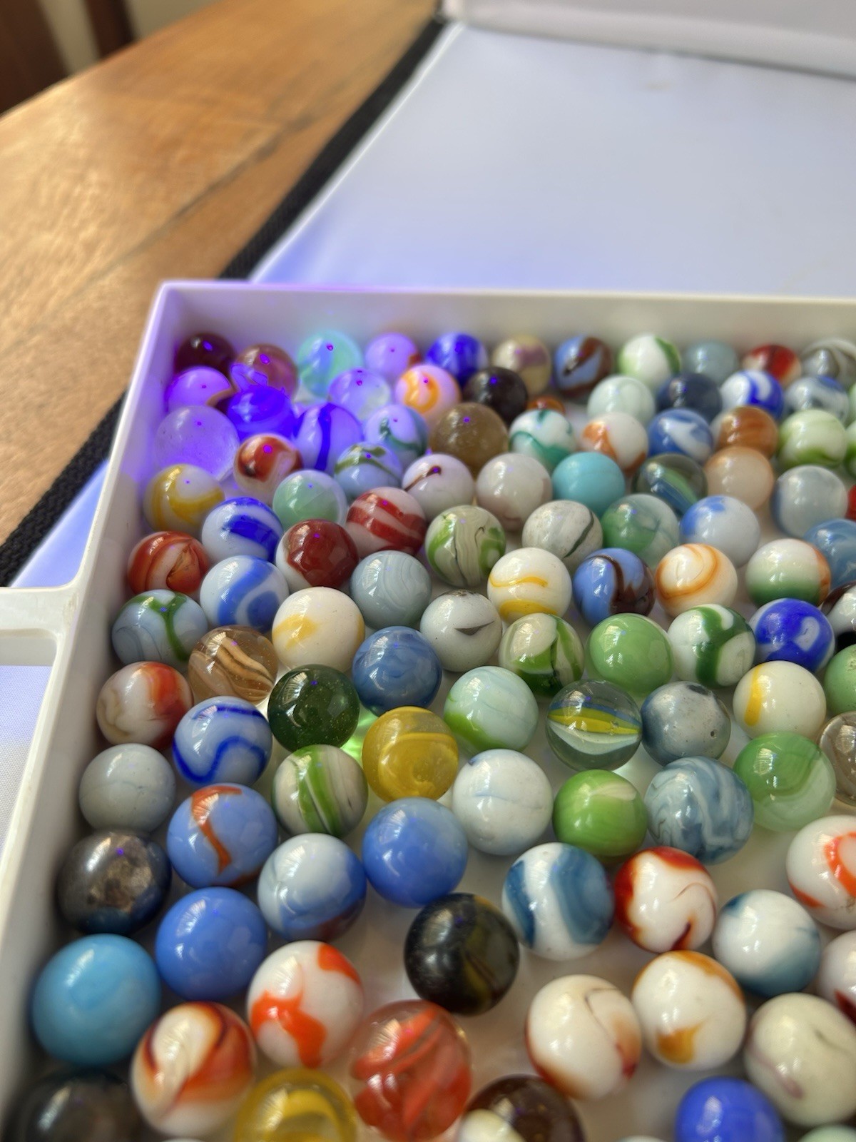 339 Vintage Glass Marbles Lot Includes UV Reactive Uranium & Cadmium Marbles