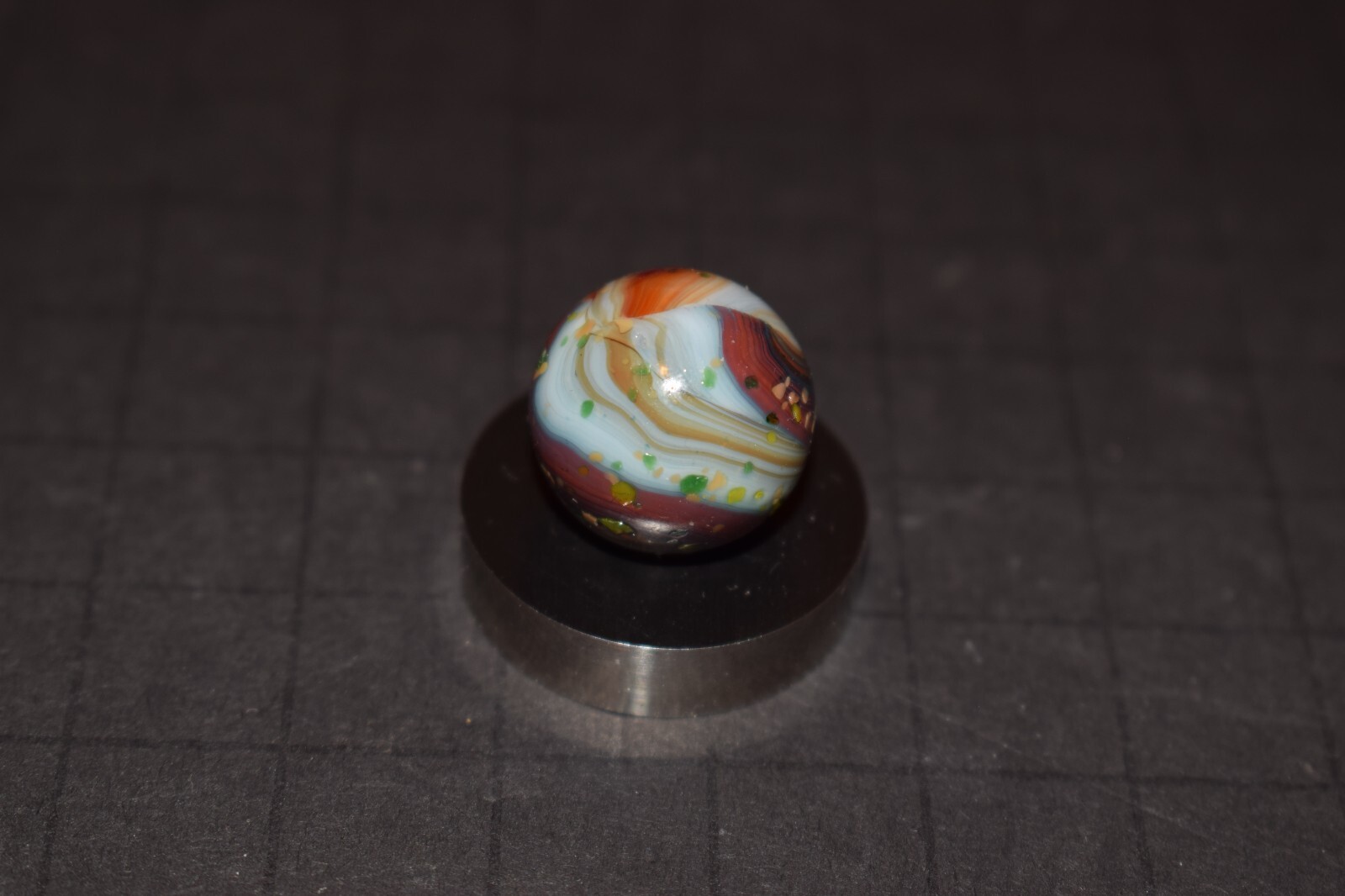 💥JABO/DAS Infused Glass OXBLOOD Adventure Toy Marble Size .687″=11/16=17mm Mint