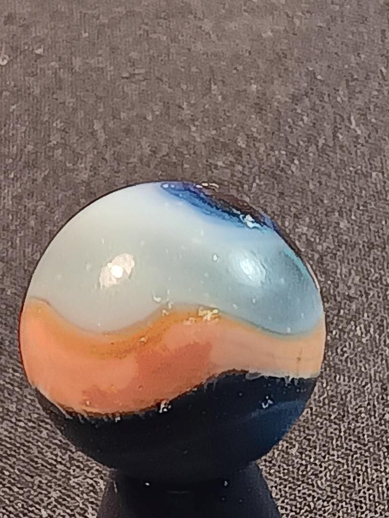 5/8″ Cobalt Blue Salmon White to Grey Clear Base Serious Marble A588