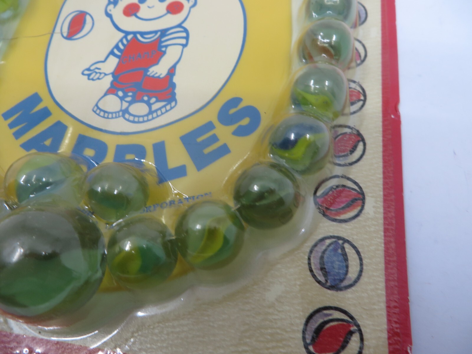 Vintage 1978 Lil Champ MARBLES & POUCH Imperial Toy Corporation NEW NOS Shooter