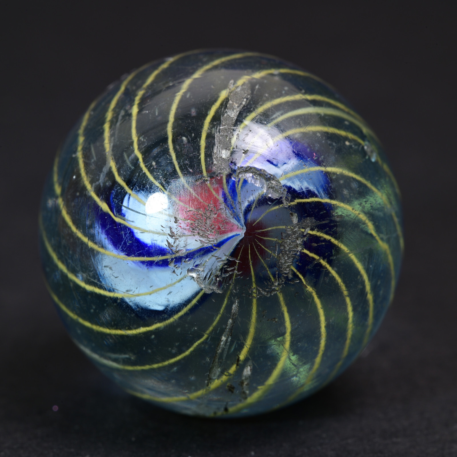 Double Ribbon Core German Handmade Antique Marble Bold Precise Cage 22mm 27/32”