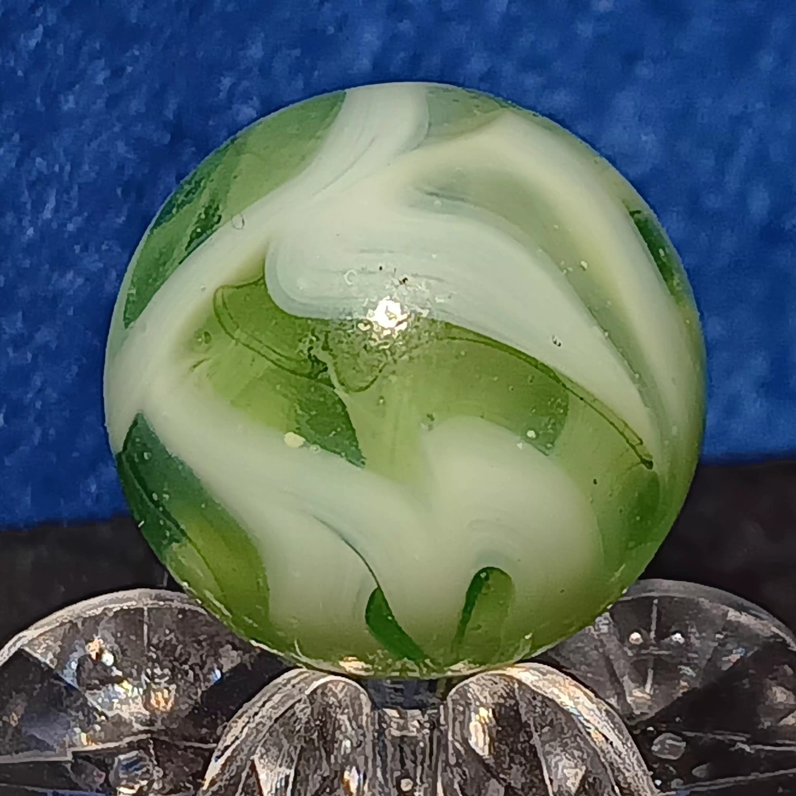 VIntage Alley Agate Swirl Marble. .66″ Mint. Uv. Sistersville. Circa (1931-1932)