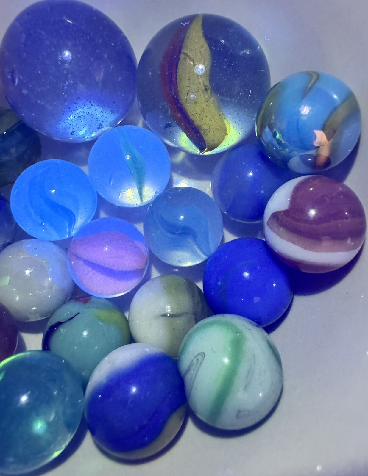 Vintage Marble Lot Of MARBLES UV Reactive Cadmium Uranium Lot #61