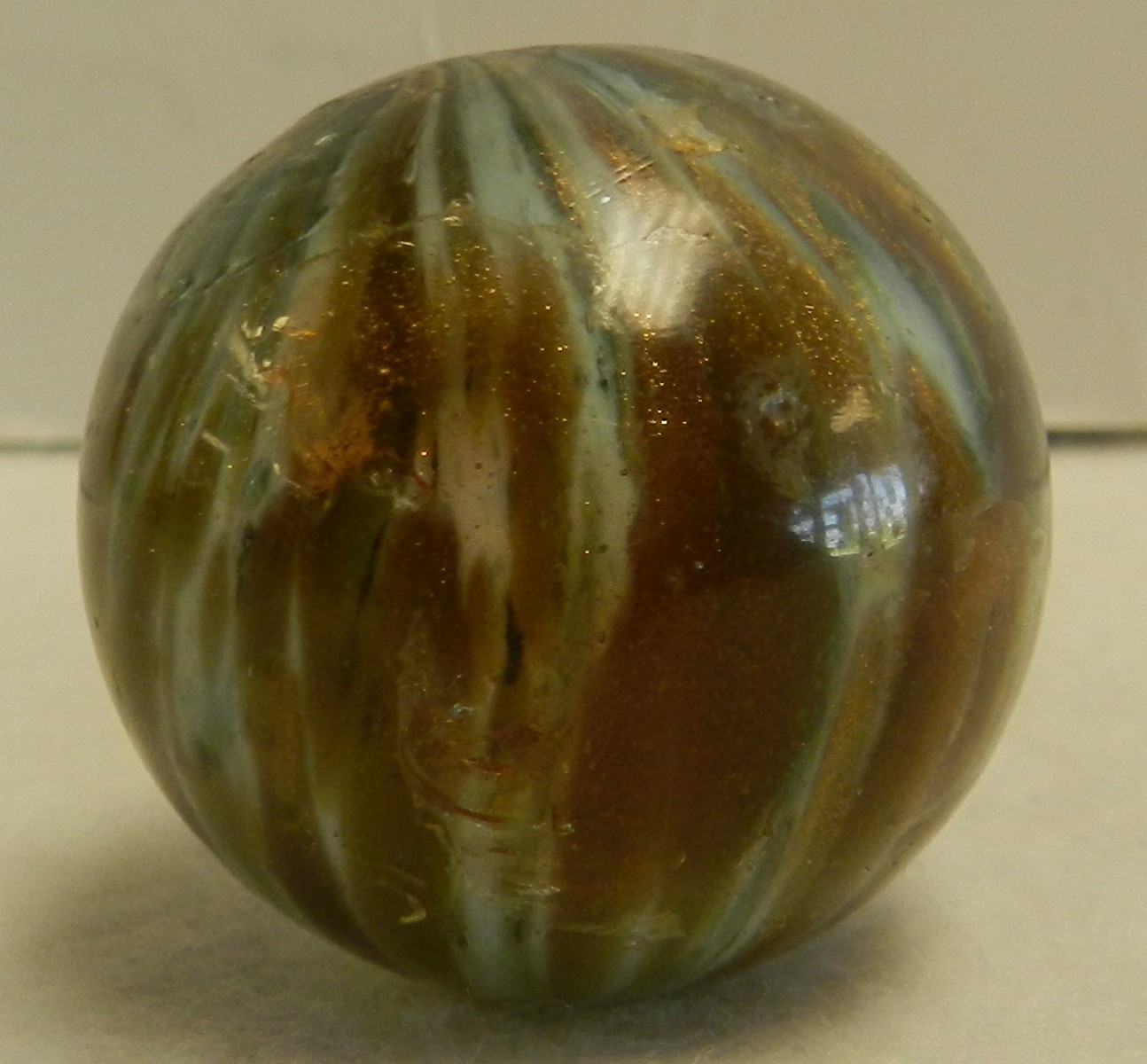 #19651m Huge 1.35 Inches Vintage German Handmade Onionskin Lutz Marble