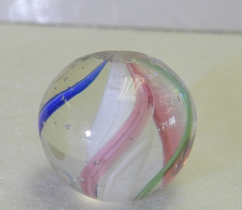 #17428m Vintage German Handmade Solid Core Swirl Marble .62 Inches NM+