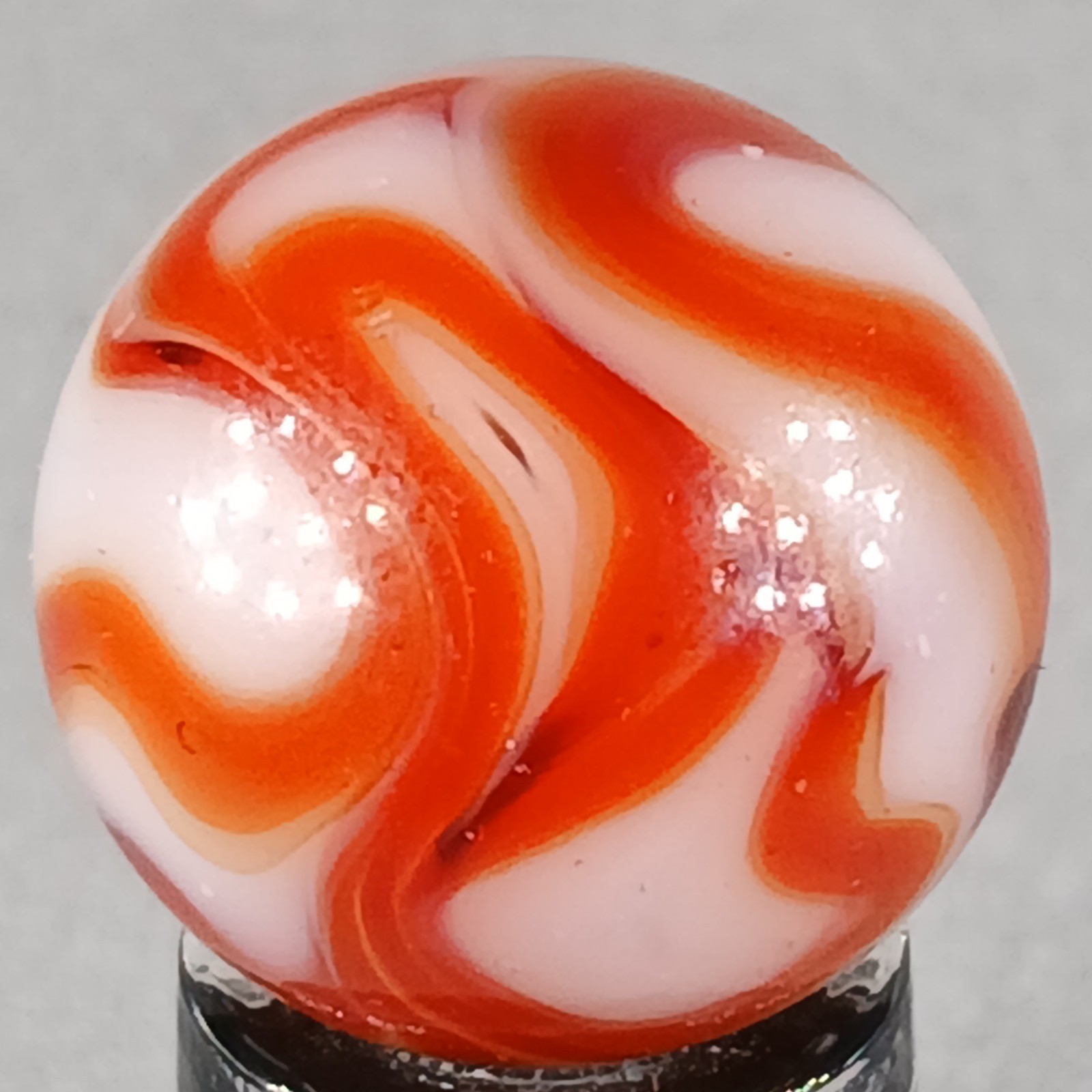 Vintage Alley Swirl .66 Inches Near-Mint Condition Combined Shipping