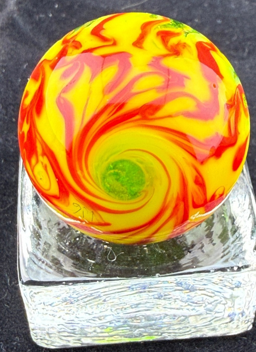 Steve Willis 2006 Handmade Lampwork Art Glass Marble 1.15″ Near Mint Signed W6