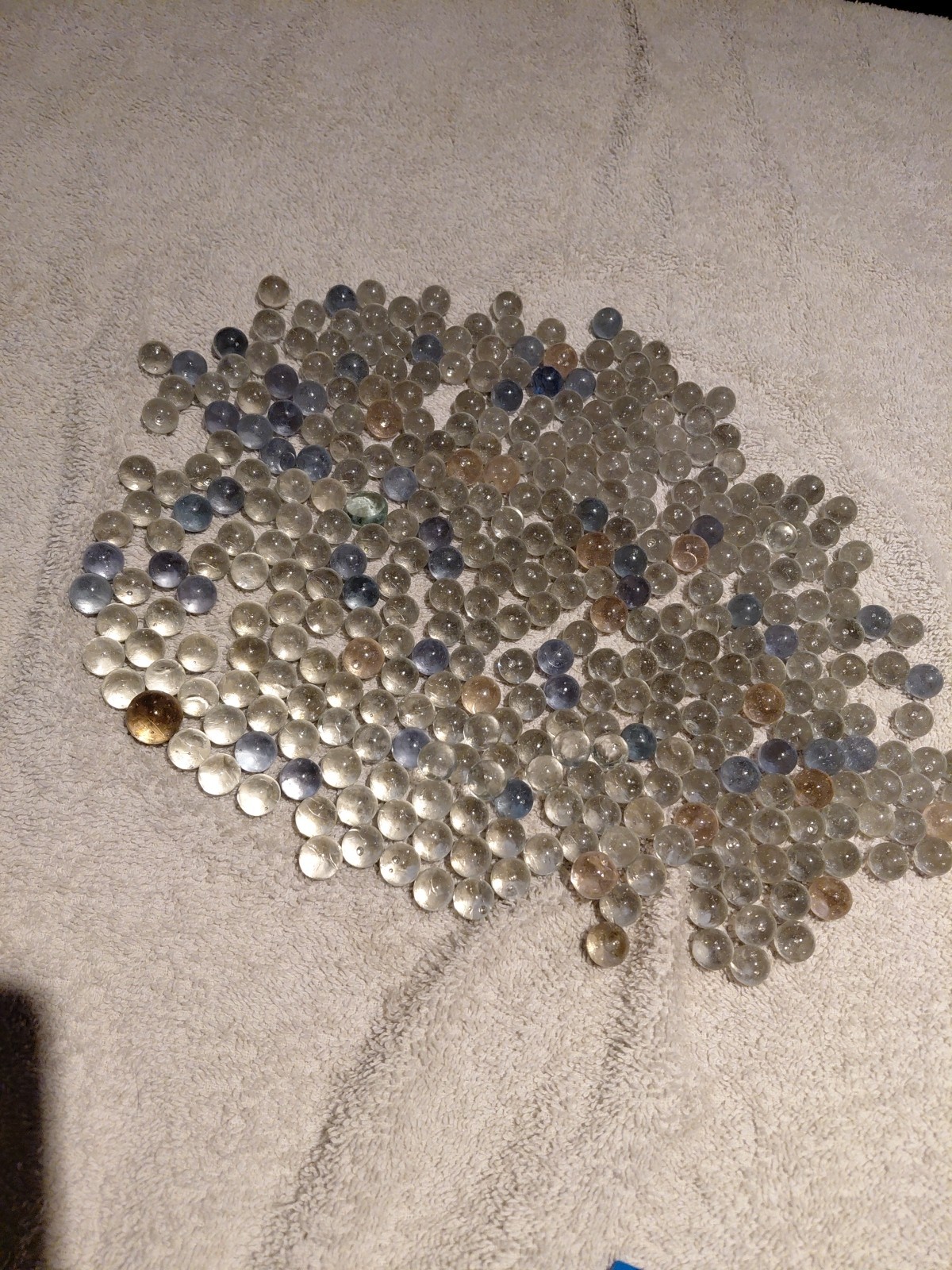 2.1 POUNDS CHAMPION 1/4″ (+or -) TRANSPARENT MARBLES $14.99 !! Exact Marbles