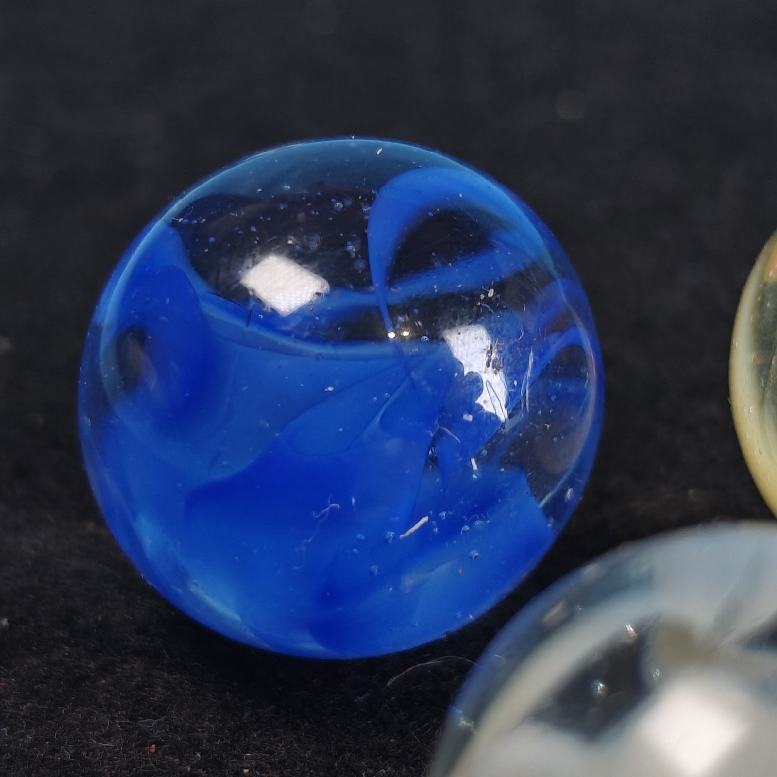 Vintage Marble Lot Of 5 Shooters – Vitro Cage Finger Swirl Horseshoe Windex