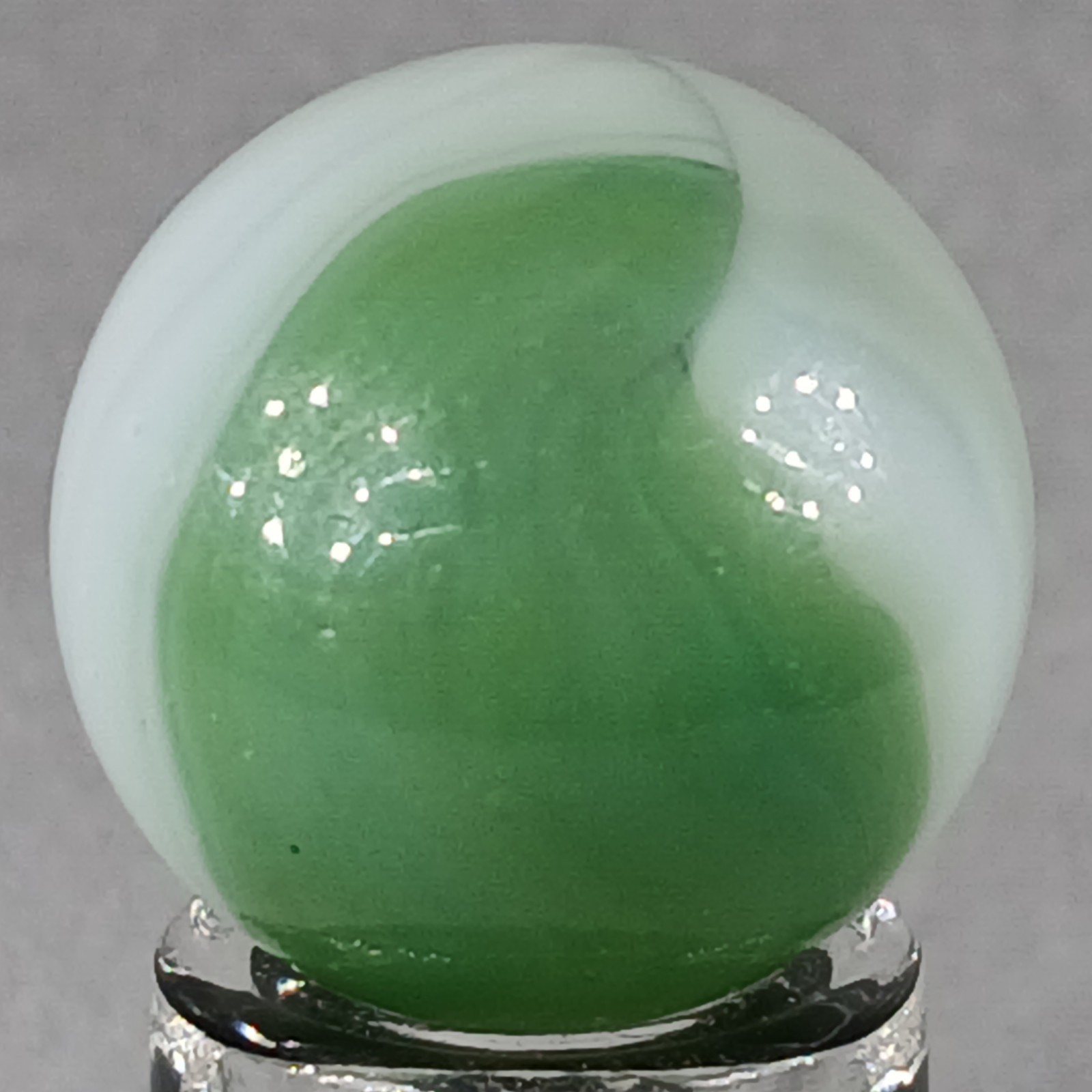 Vintage Vitro Conqueror Marble .60 Inches Near-Mint Condition