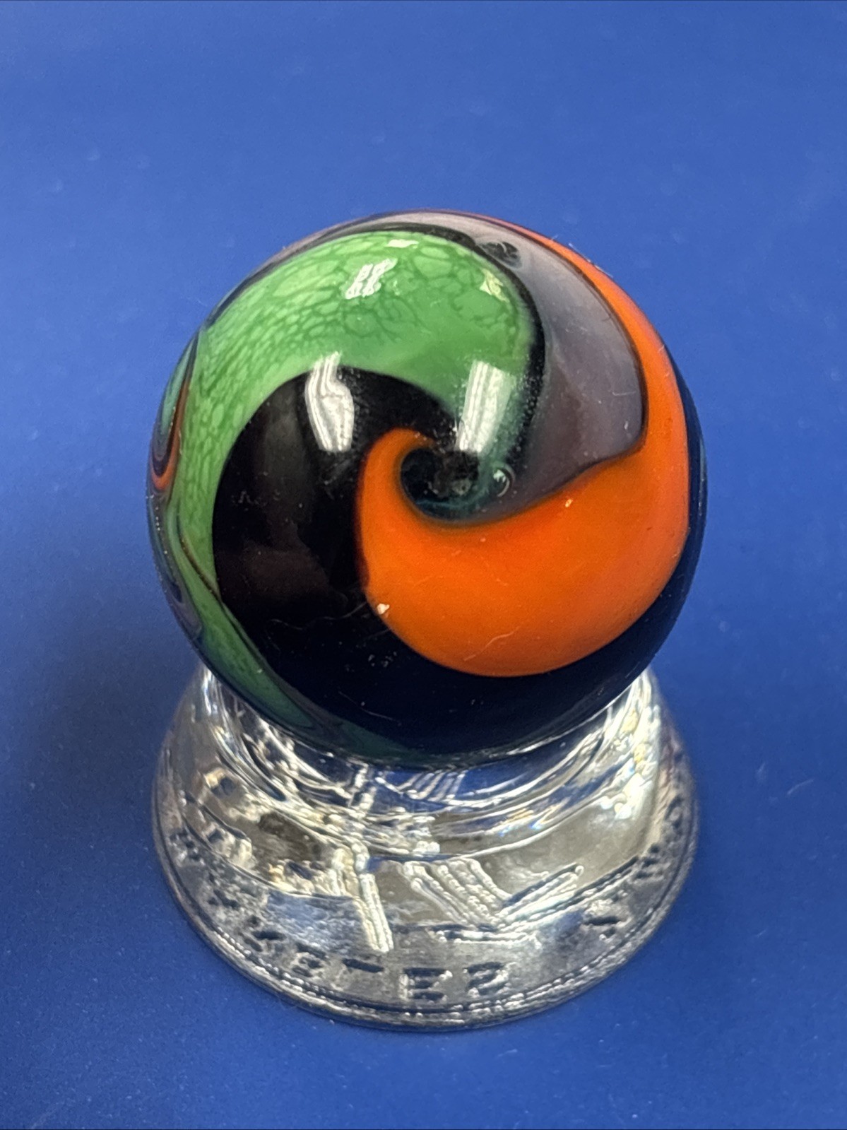 Stunning contemporary swirl marble #223